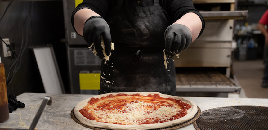 Making Pizza.png