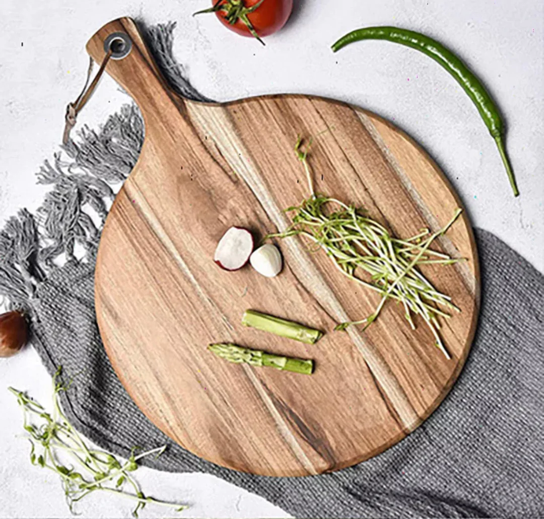 Round Large Acacia Cutting Board