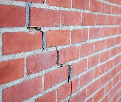 برنامج ترميم كيبيك: دعم لأصحاب المنازل المتضررة في لافال