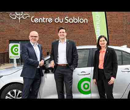 بلدية لافال تعلن عن توسيع خدمة التشارك في السيارات بدعم من حكومة كيبيك