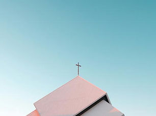 قطر تستعد لافتتاح كنيسة مار شربل المارونية