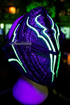Alchemist mask full - side - glowing in the dark