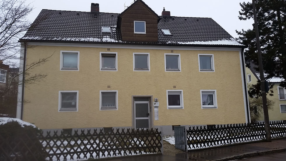 Rothlindenstr. 12 - Fassade.jpg