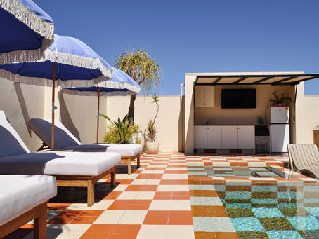 Isy and Cat's place: Bringing a Mexican inspired backyard swimming pool idea to life
