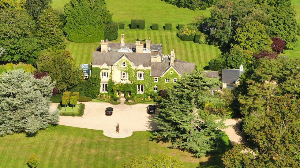 Henley house .jpeg