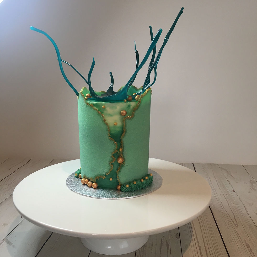 Thumbnail: Photo of Isomalt and sugar sheet cake by Barbara Cakes London