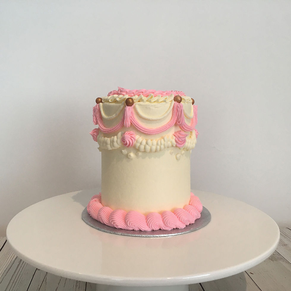 Thumbnail: Photo of a Vintage buttercream cake by Barbara Cakes London