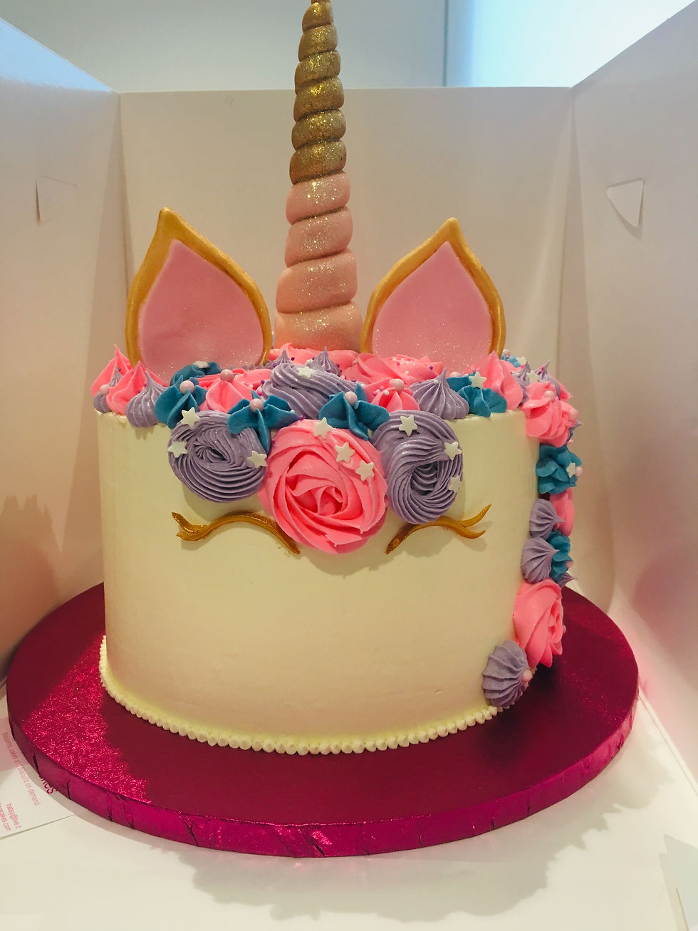 Thumbnail: Photo of a Unicorn cake by Barbara Cakes London