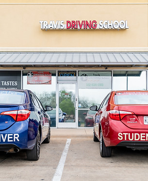 Escuela de manejo Elyas Travis_13000 N Interstate Hwy 35 unidad 212_20230307_006.jpg