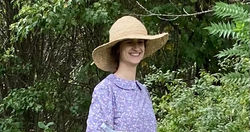 Capeline hat