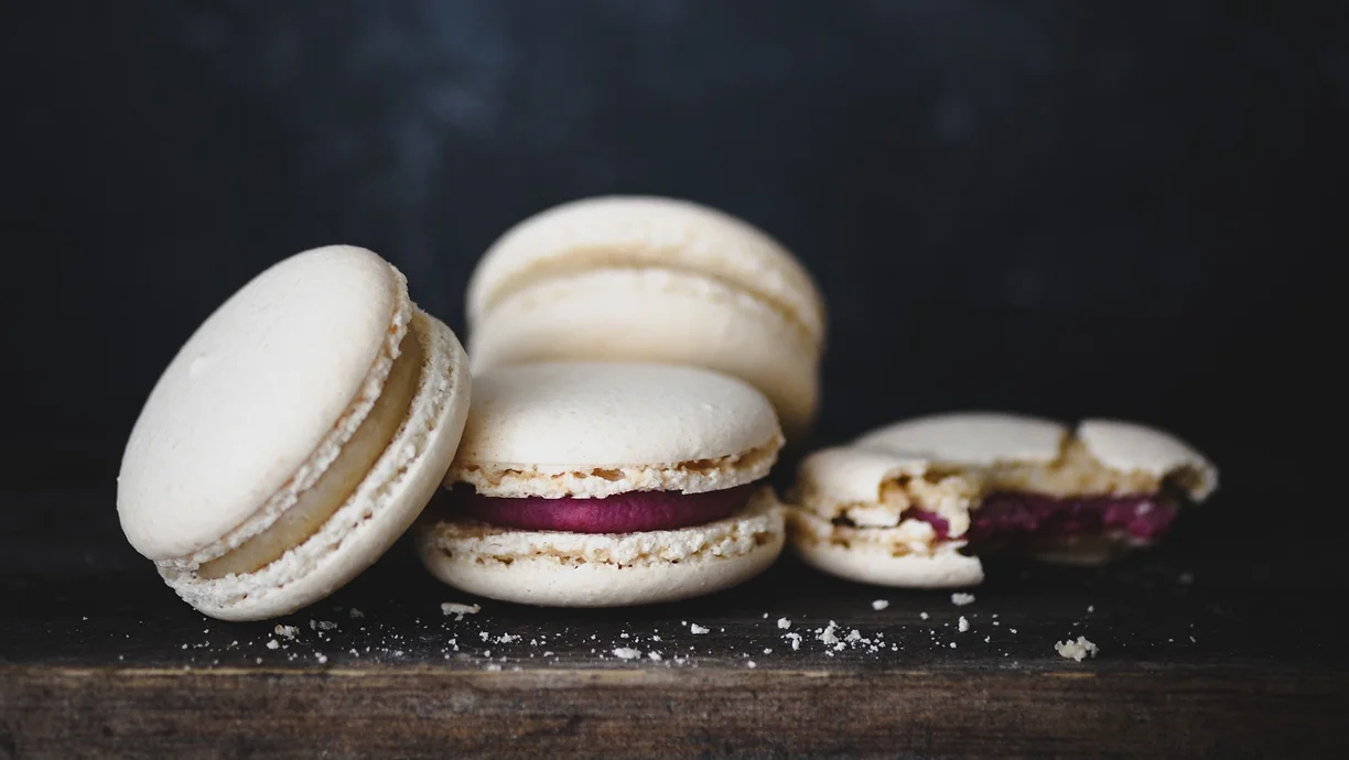 Vins et Macarons