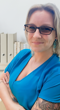 Christina Headshot.png