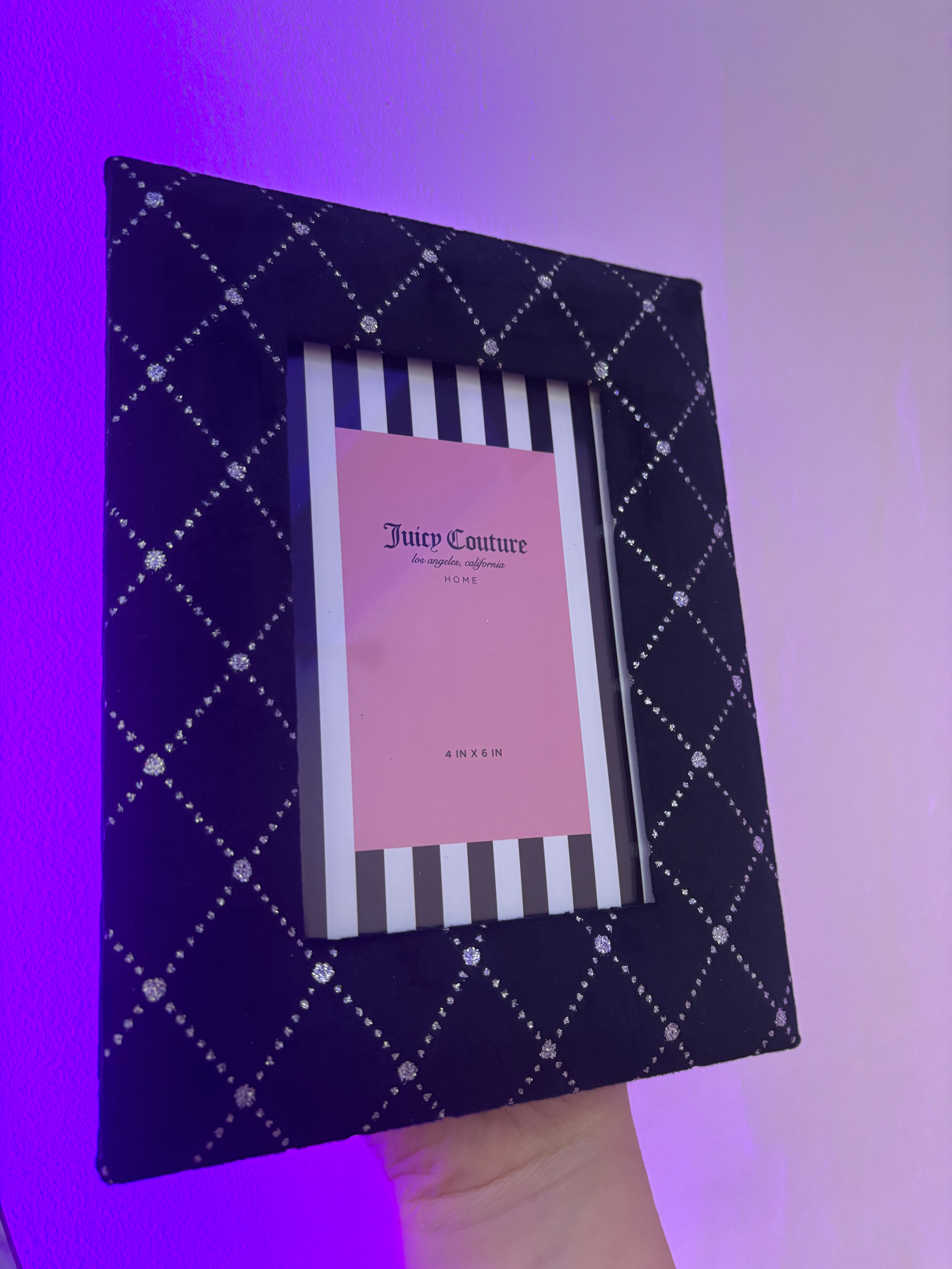 Cuadro negro Juicy couture 10x15