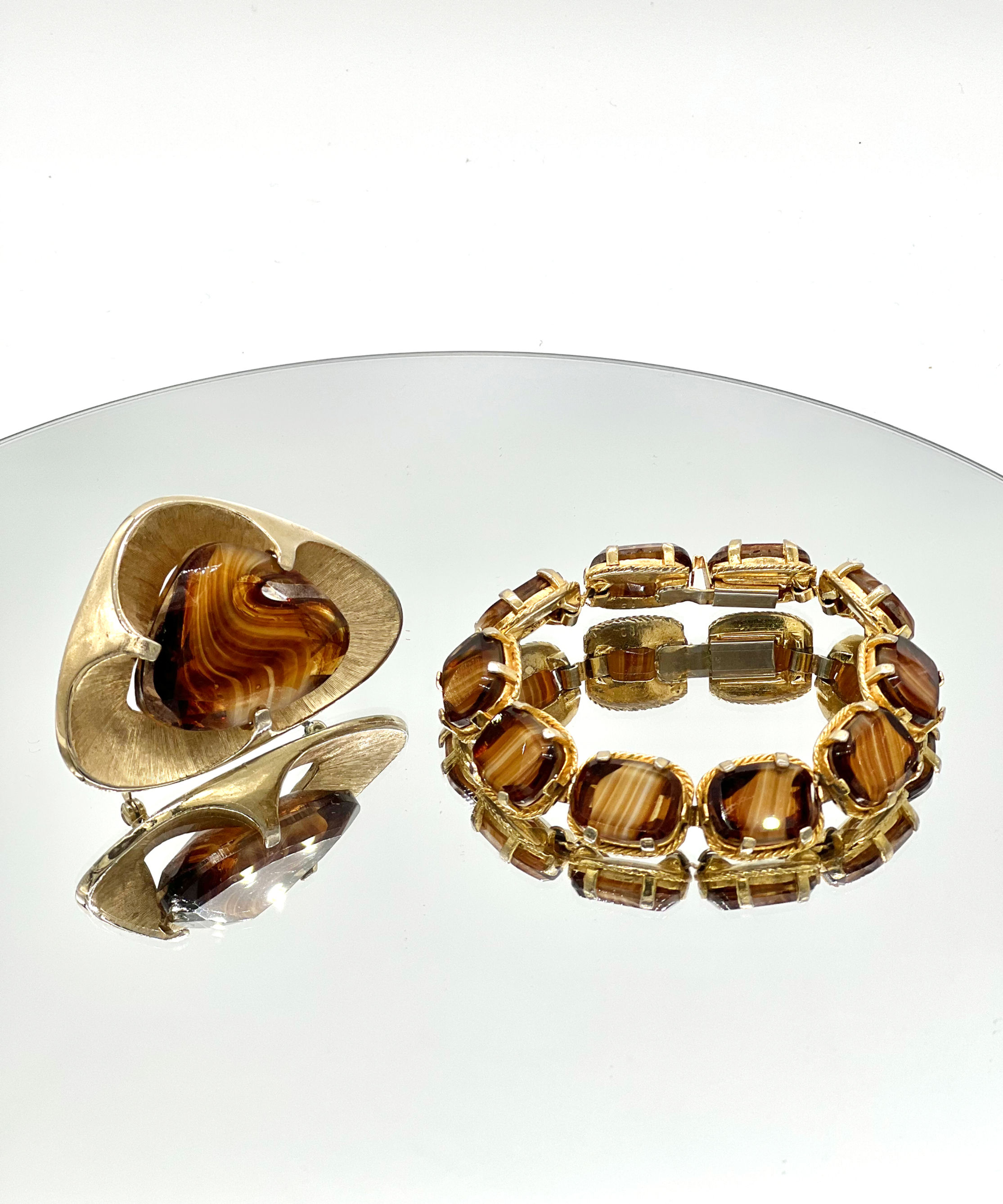 Sphinx 70s Brooch & Bracelet Set
