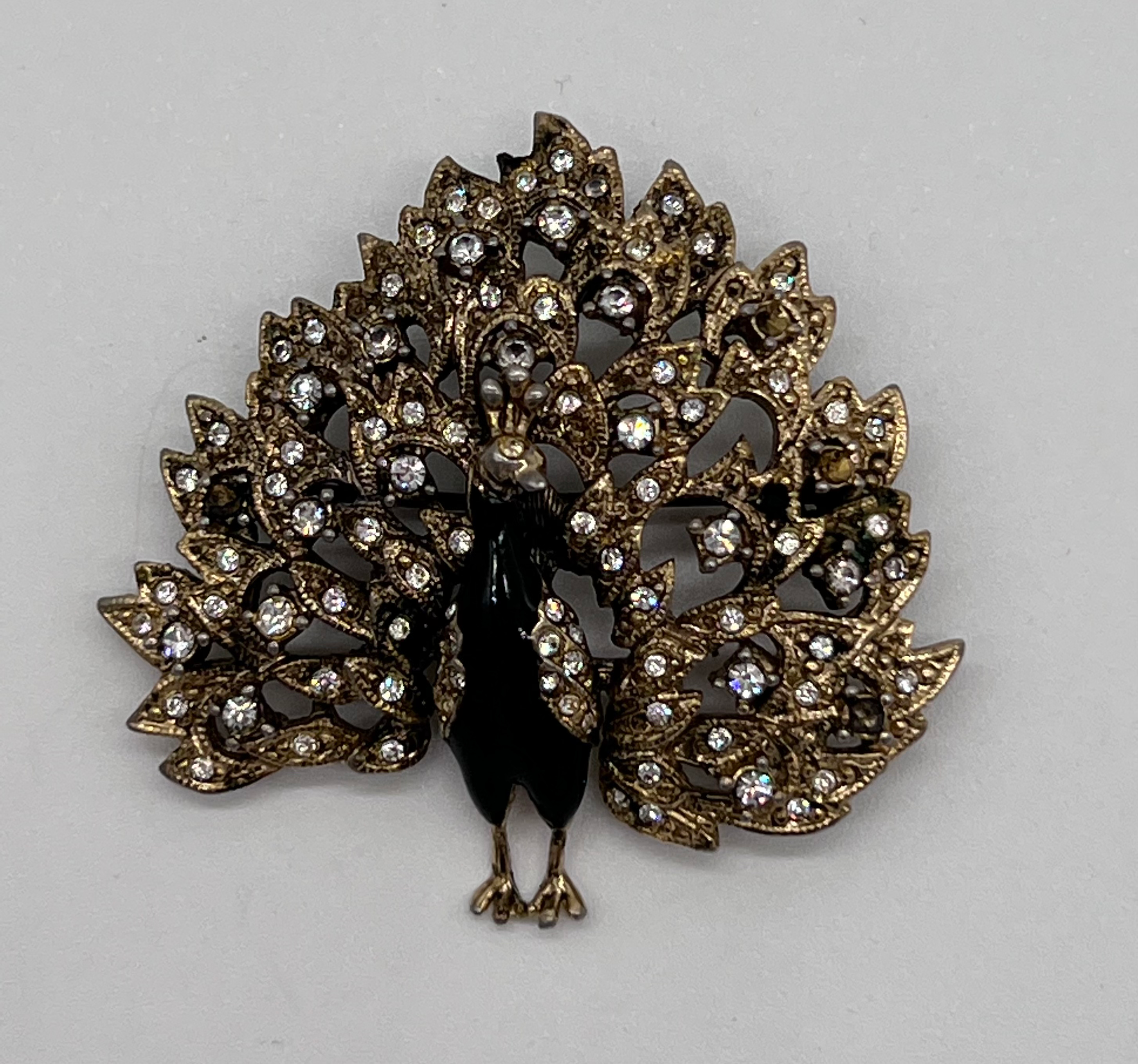 80s Gold Rhinestones Peacock Brooch