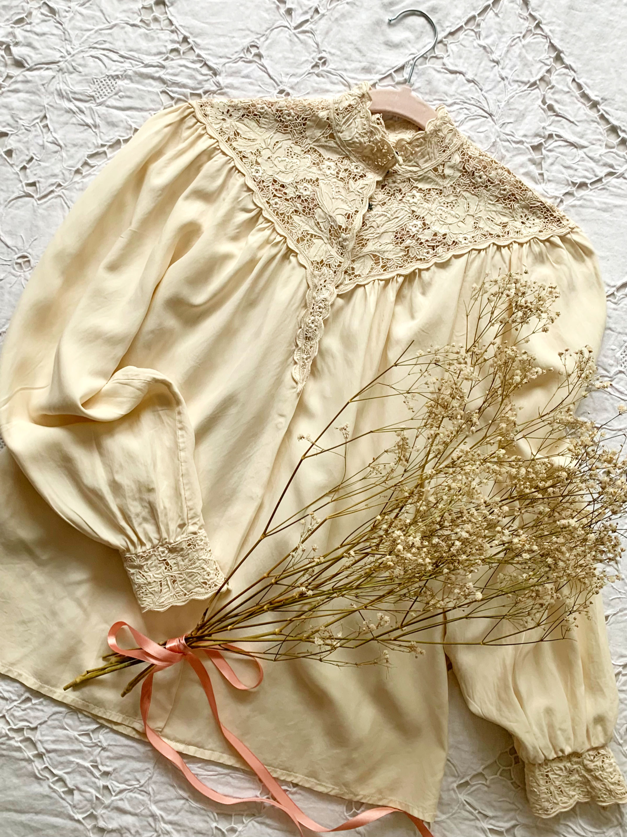 30s Cream Silk & Lace Blouse