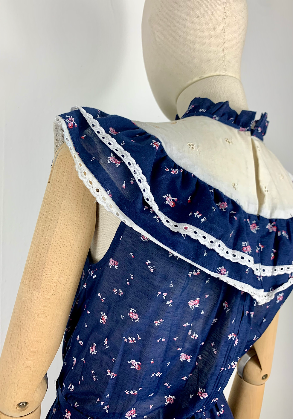 70s Yoke Prairie Gown