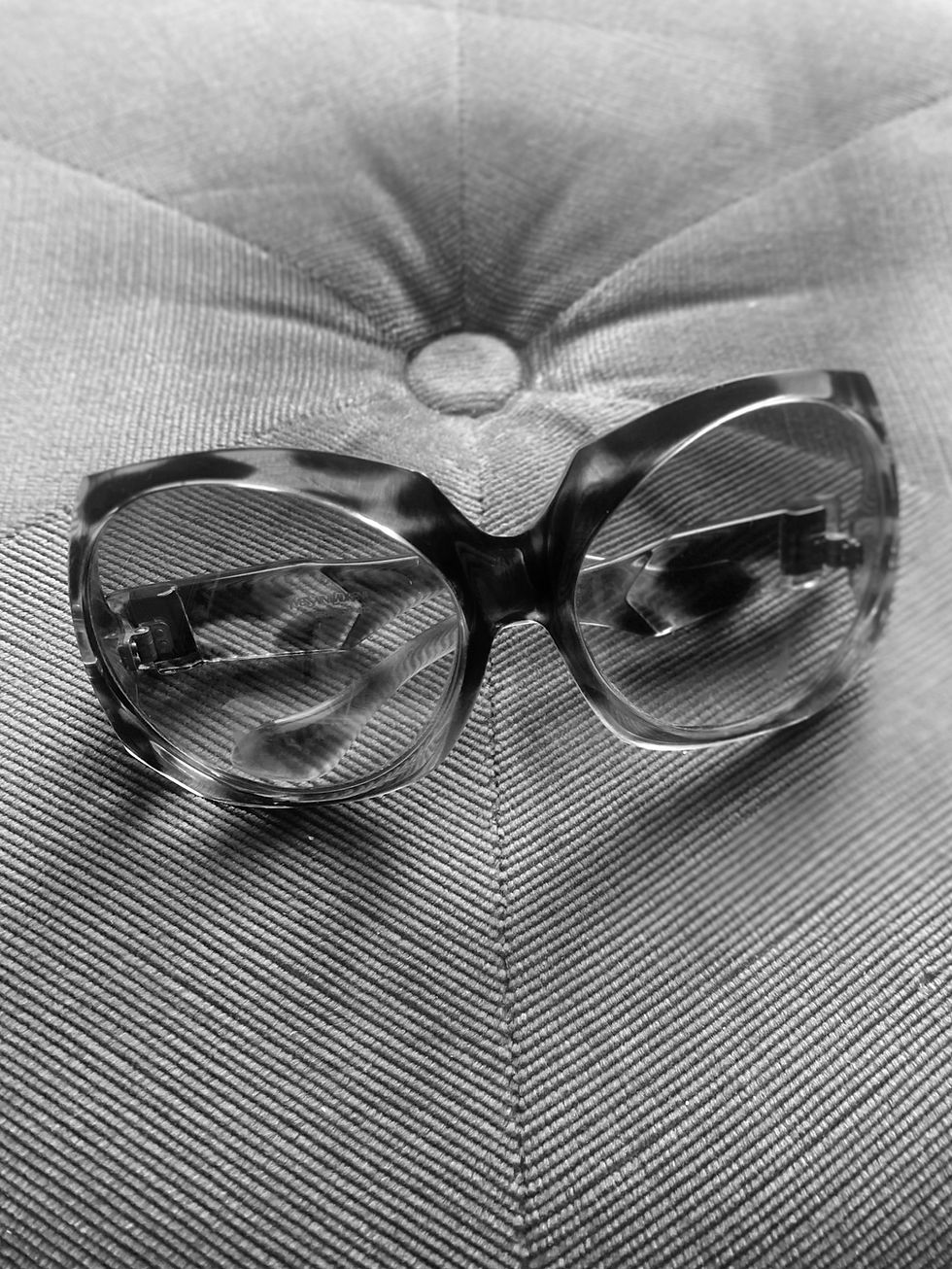 Thumbnail: Yves Saint Laurent 70s Oversized Sunglasses