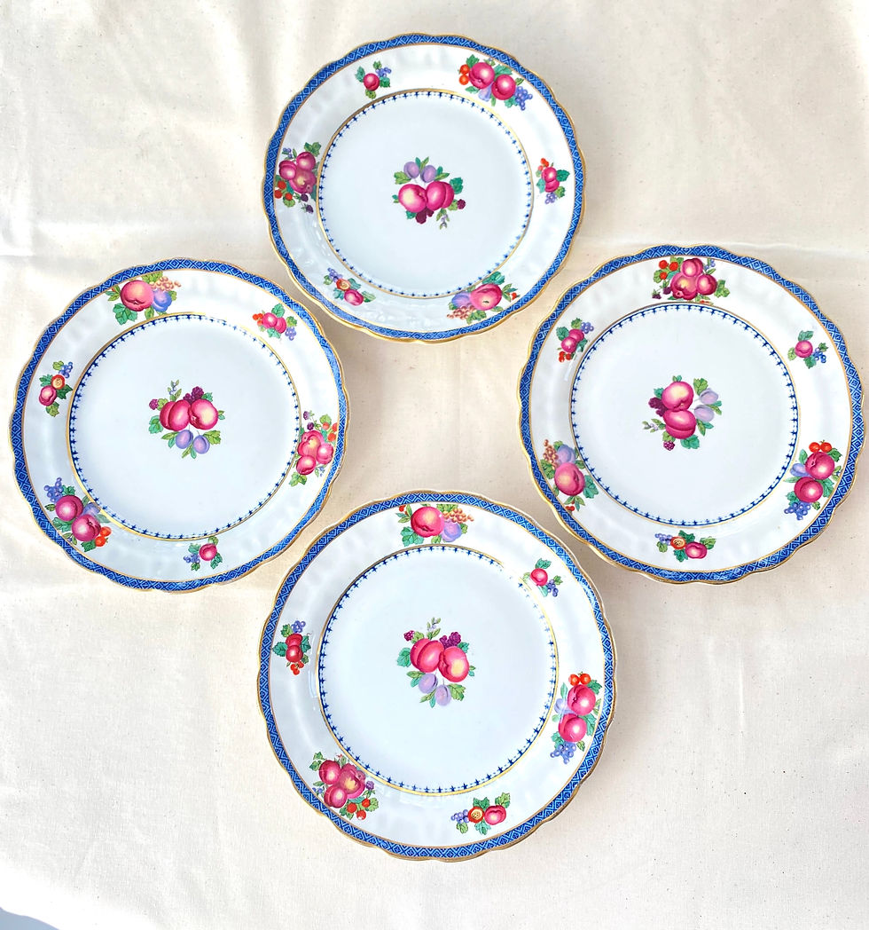 Thumbnail: Side, Fruit Plate, Booths, Gold Trim, Plum, Leaf Design, Set of 4, Scalloped Edg