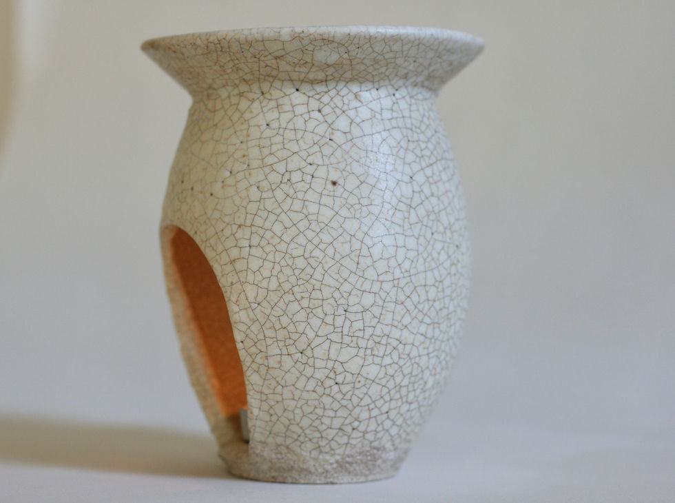 Thumbnail: Ceramic White essential oil burner