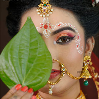 bridal makeup look of woman at first foundationpro makeup and hairstyling academy in hyderabad and bengaluru