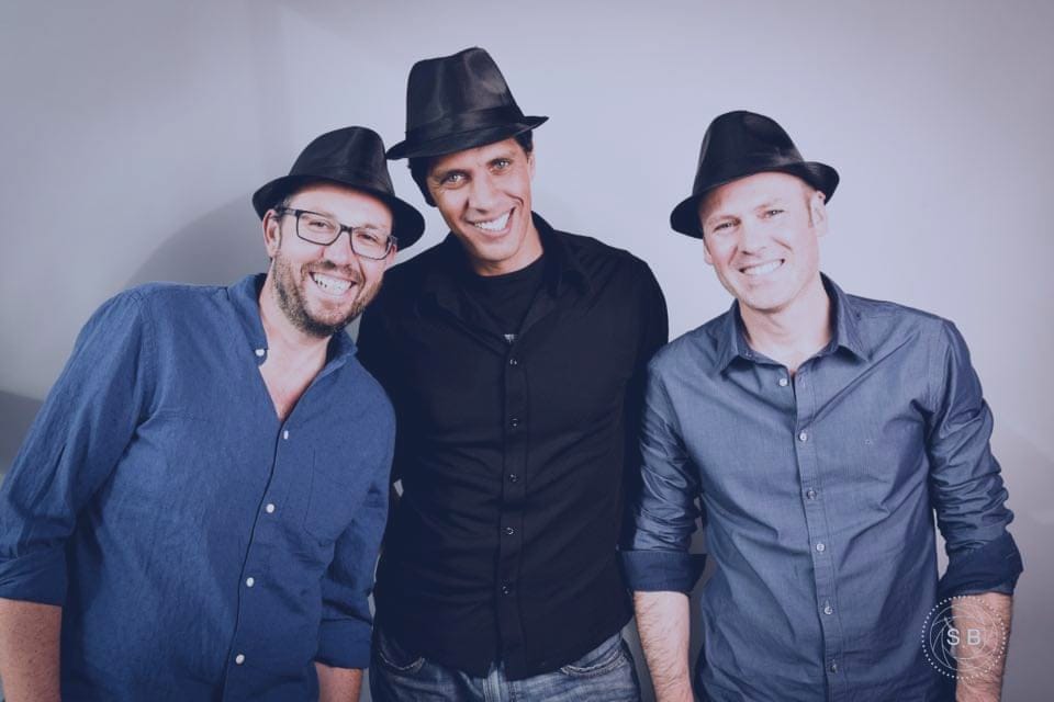 In Bed With Jagger – Le trio en concert