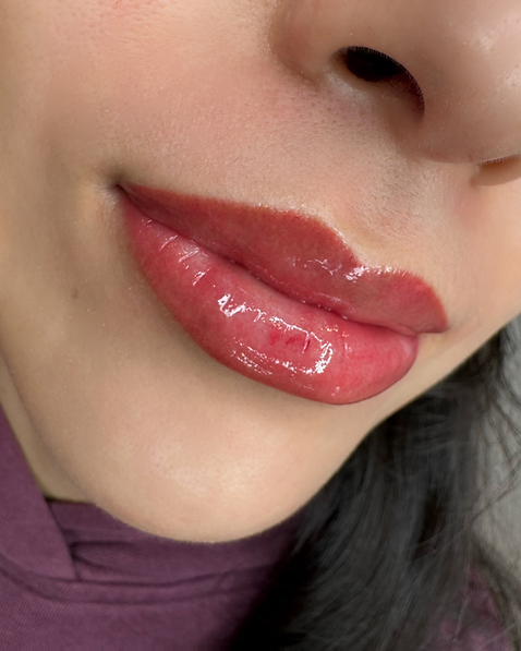 Lip blush-1.HEIC