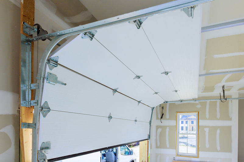 installation-of-rolling-shutters-plastic-garage-do-2026-03-25-00-37-44-utc.jpg