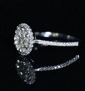 טבעת יהלומים משובצת ב 0.72 קראט יהלומים באיכות גבוהה