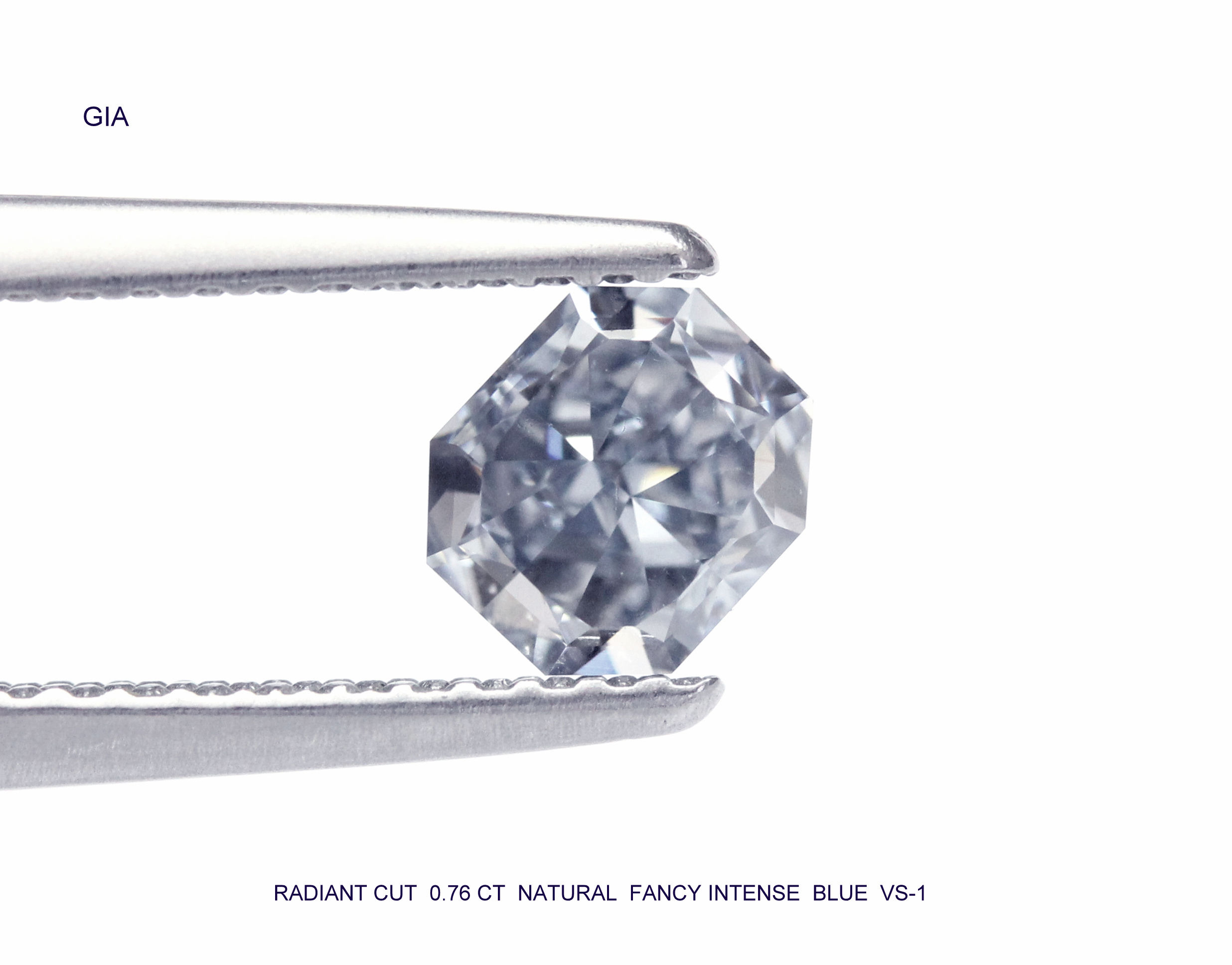 BLUE DIAMOND 0.76 CARAT NATURAL FANCY INTENSE BLUE VS-1-GIA