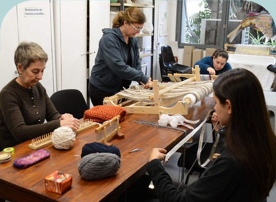 Taller de Telar y Técnicas creativas