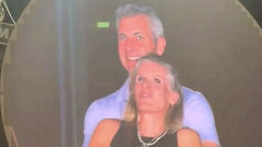 Le mari s'exprime après le moment viral de sa femme à la caméra du baiser lors du concert de Coldplay.