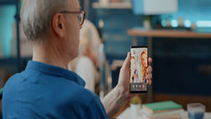 Critique du Google Pixel 9a : Un concurrent de milieu de gamme à 499 $.