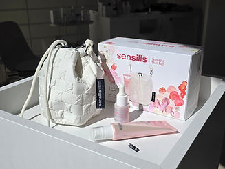 Skin glow box salon.jpeg