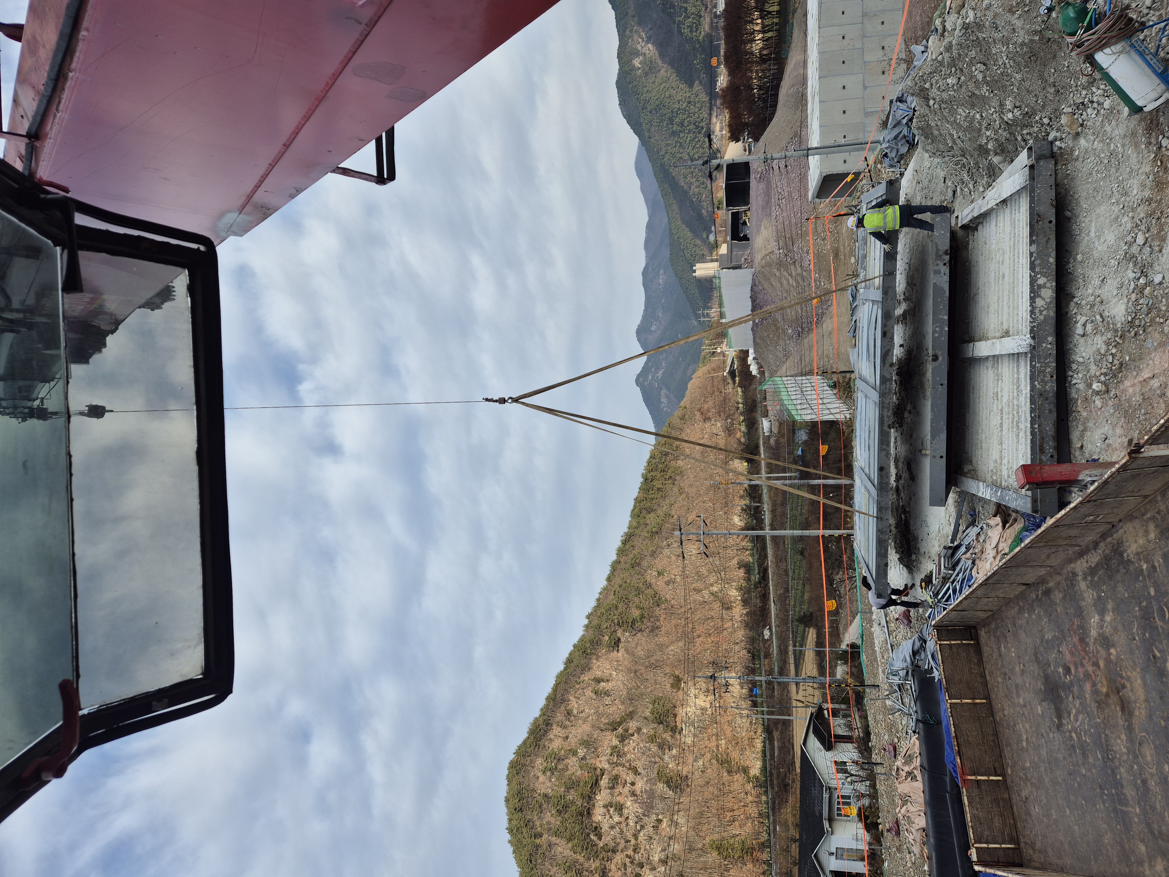 대한카고크레인 크레인 작업 - 중량물 운반