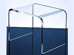 Polycarbonate Stand