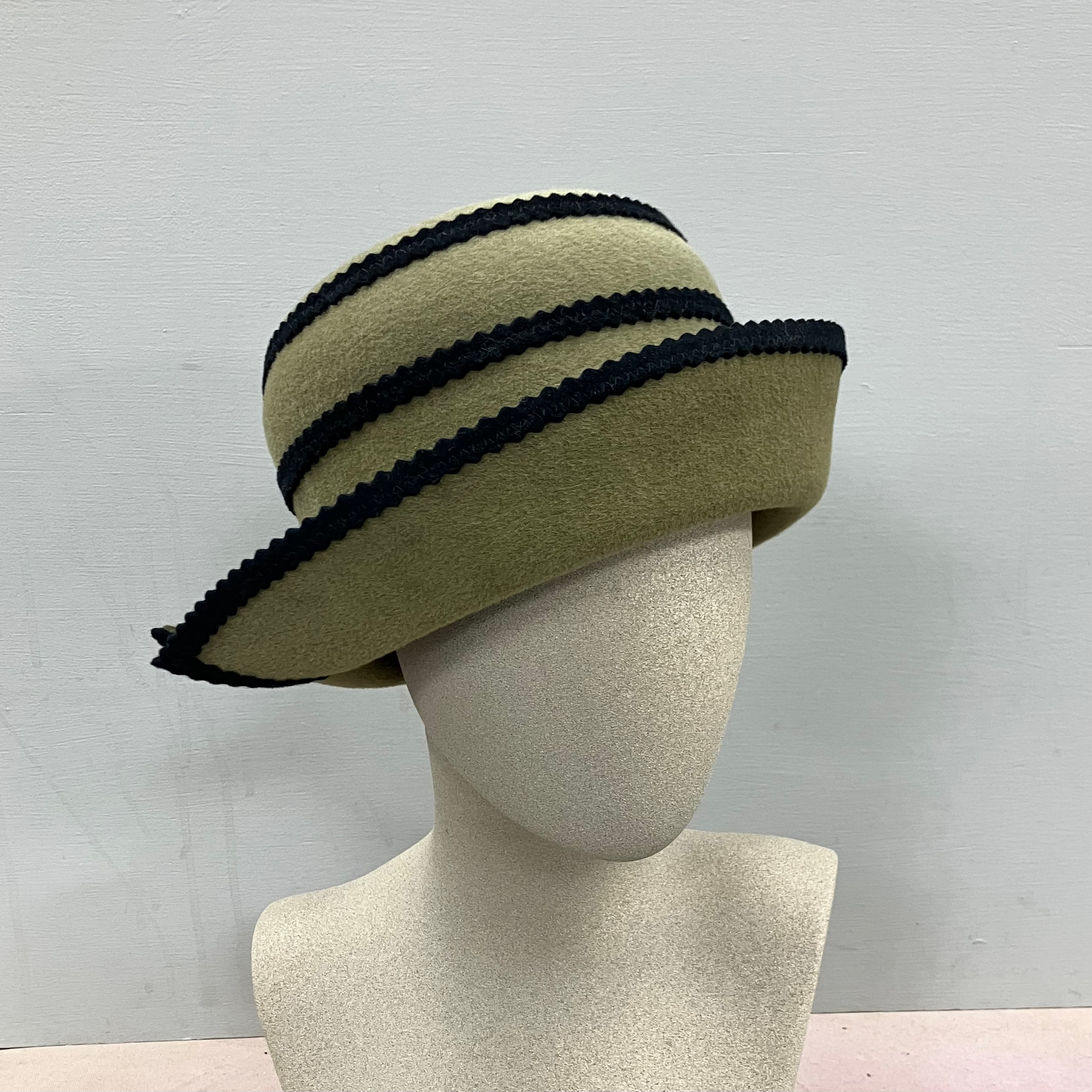 Sizzle - Soft Felt Cap