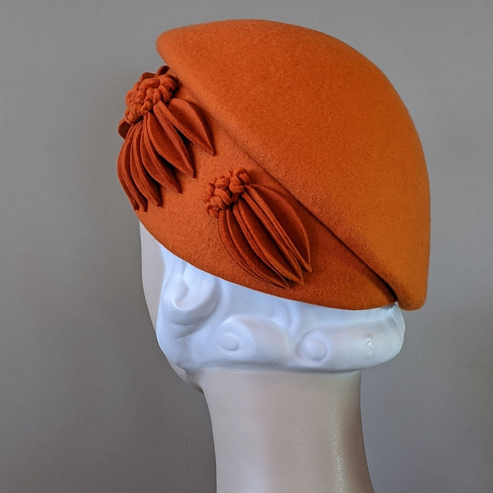 Thumbnail: Leaf Beret