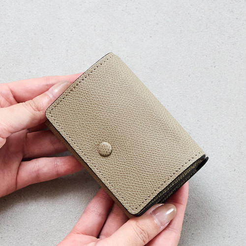超美品⭐︎SOPO TRIFOLD WALLET⭐︎ TRIFOLD WALLET-DEG/VAL>三つ折りミニウォレット SO37 | sopo 三