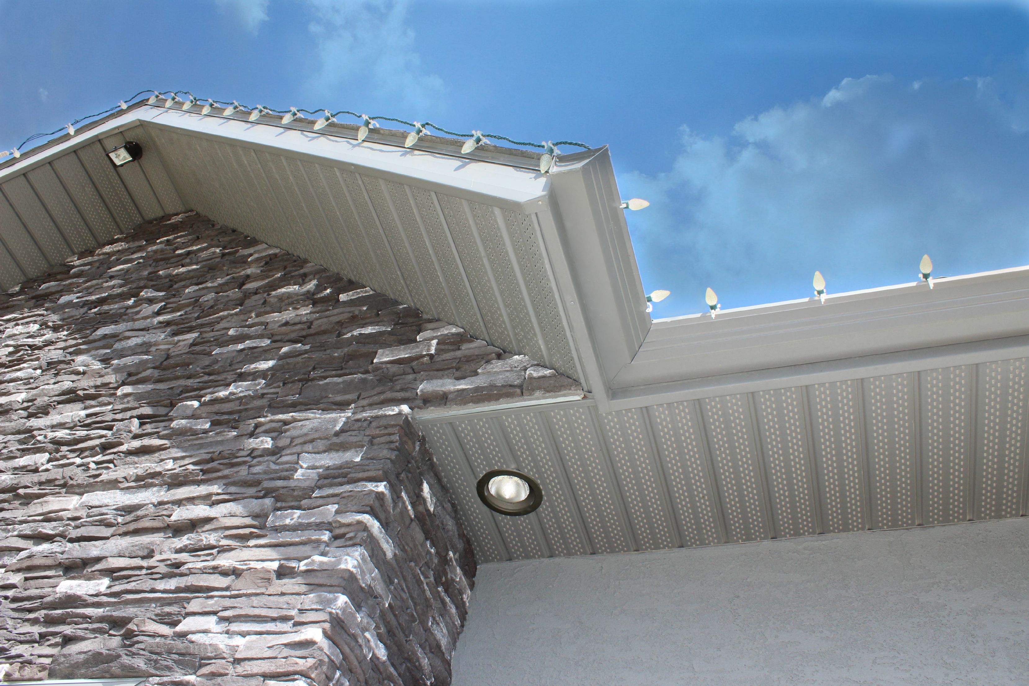 Kublick's Eavestroughing