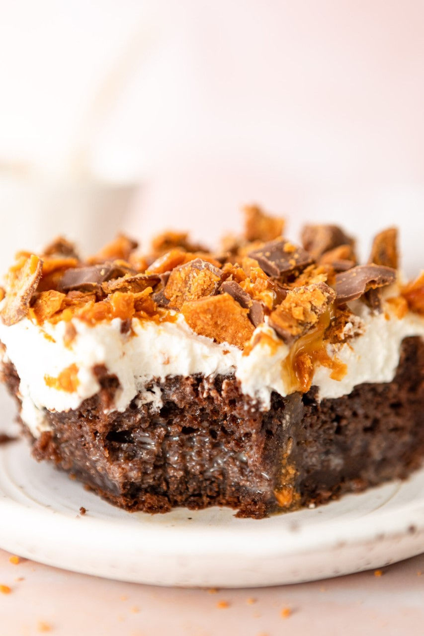 Butterfinger Cake