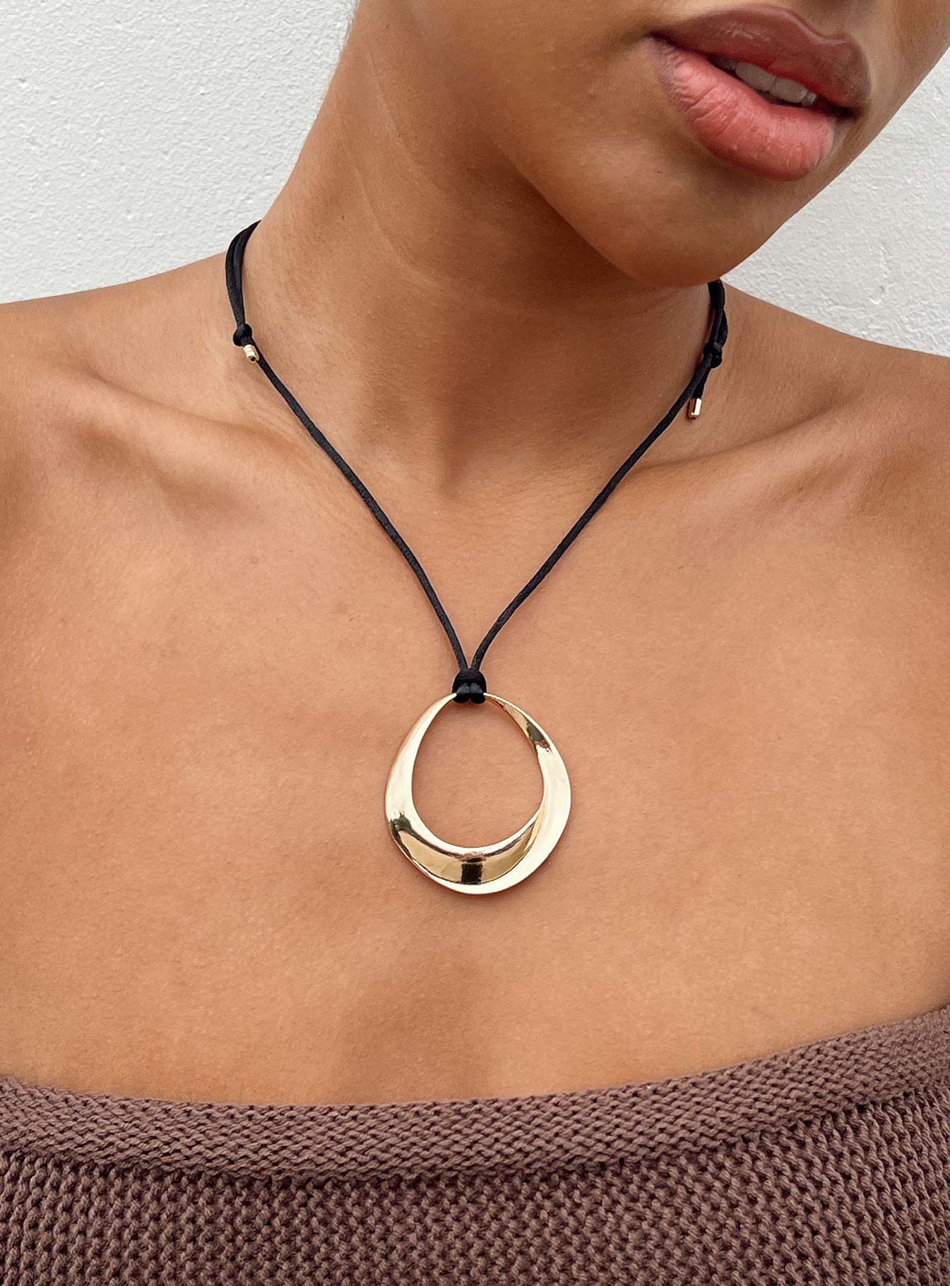 Vesper Gold Pendant Cord Necklace