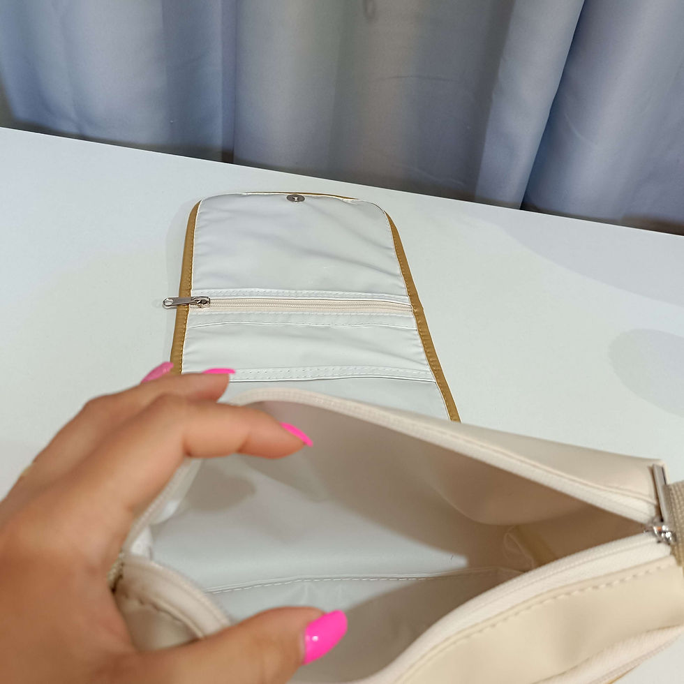 Miniatura: Kit maternidade personalizado, bordado inicial e nome.