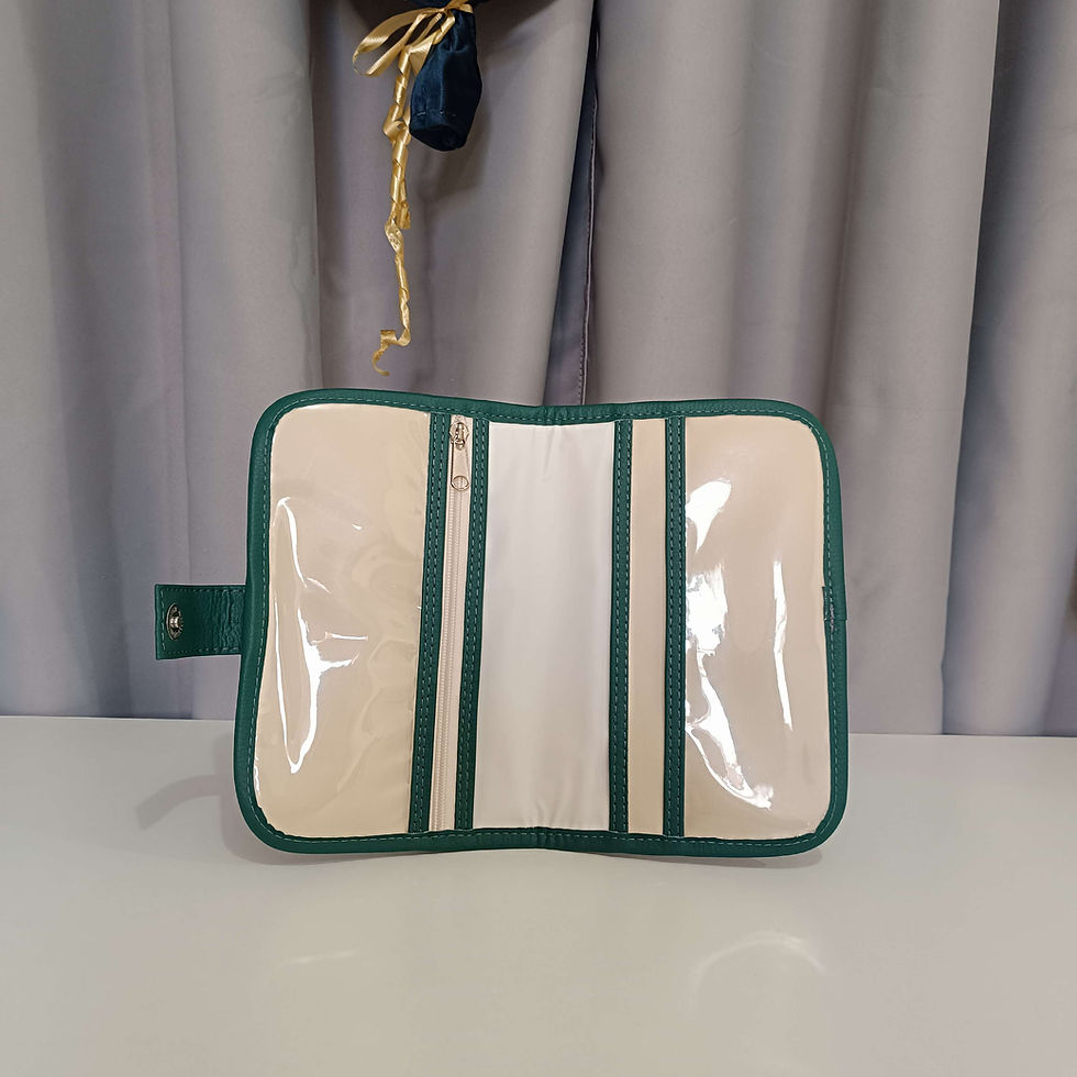 Miniatura: Kit maternidade bege e verde escuro, personalizado com nome do seu bebé.