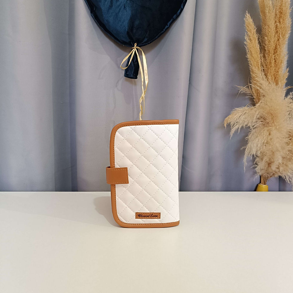 Miniatura: Kit maternidade branco com detalhes Camel, bordado inicial e nome 