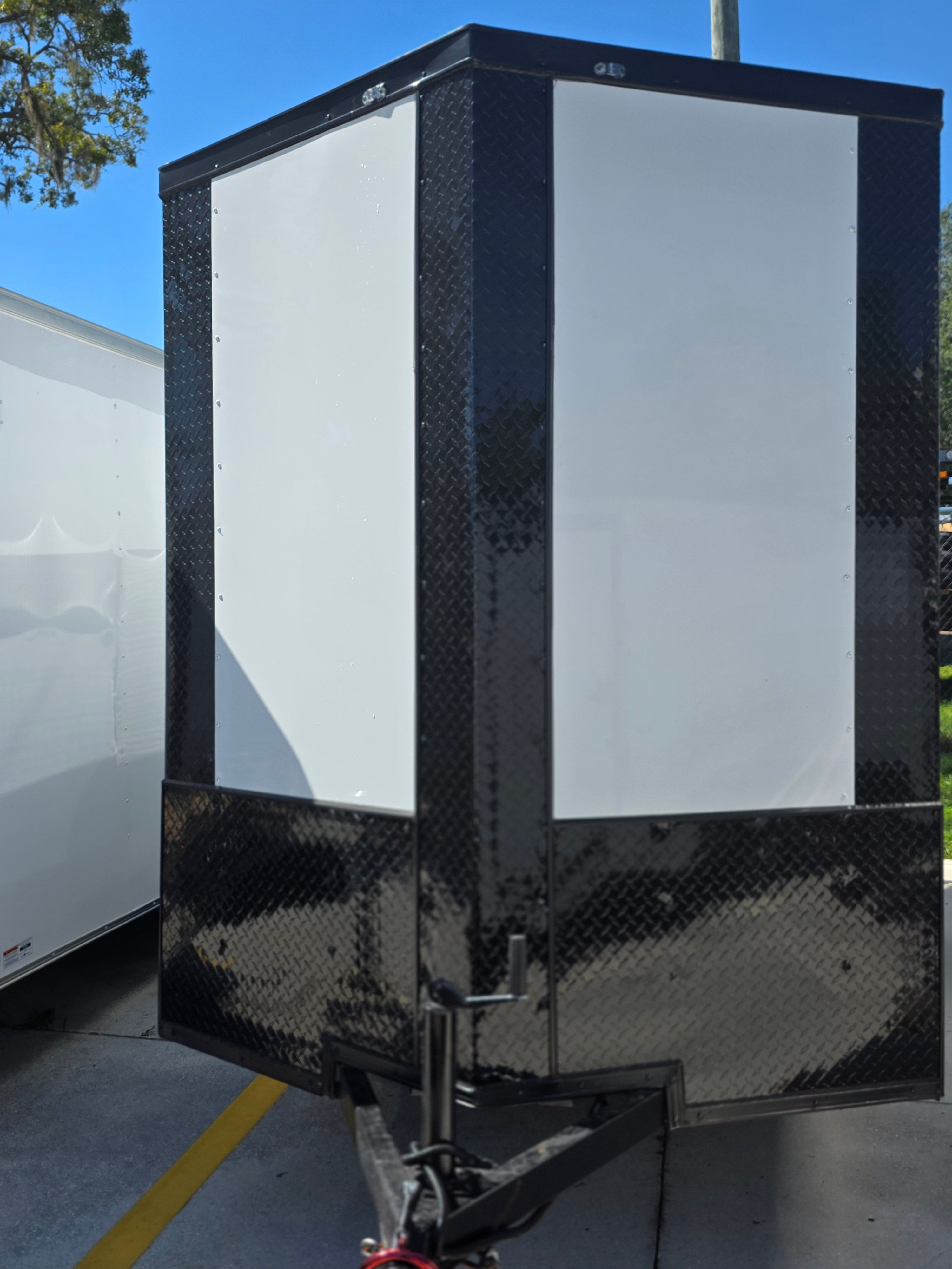 6X12 Cerrado Blanco con Borde Opaco