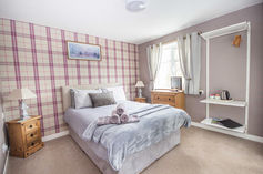 Room2.jpg