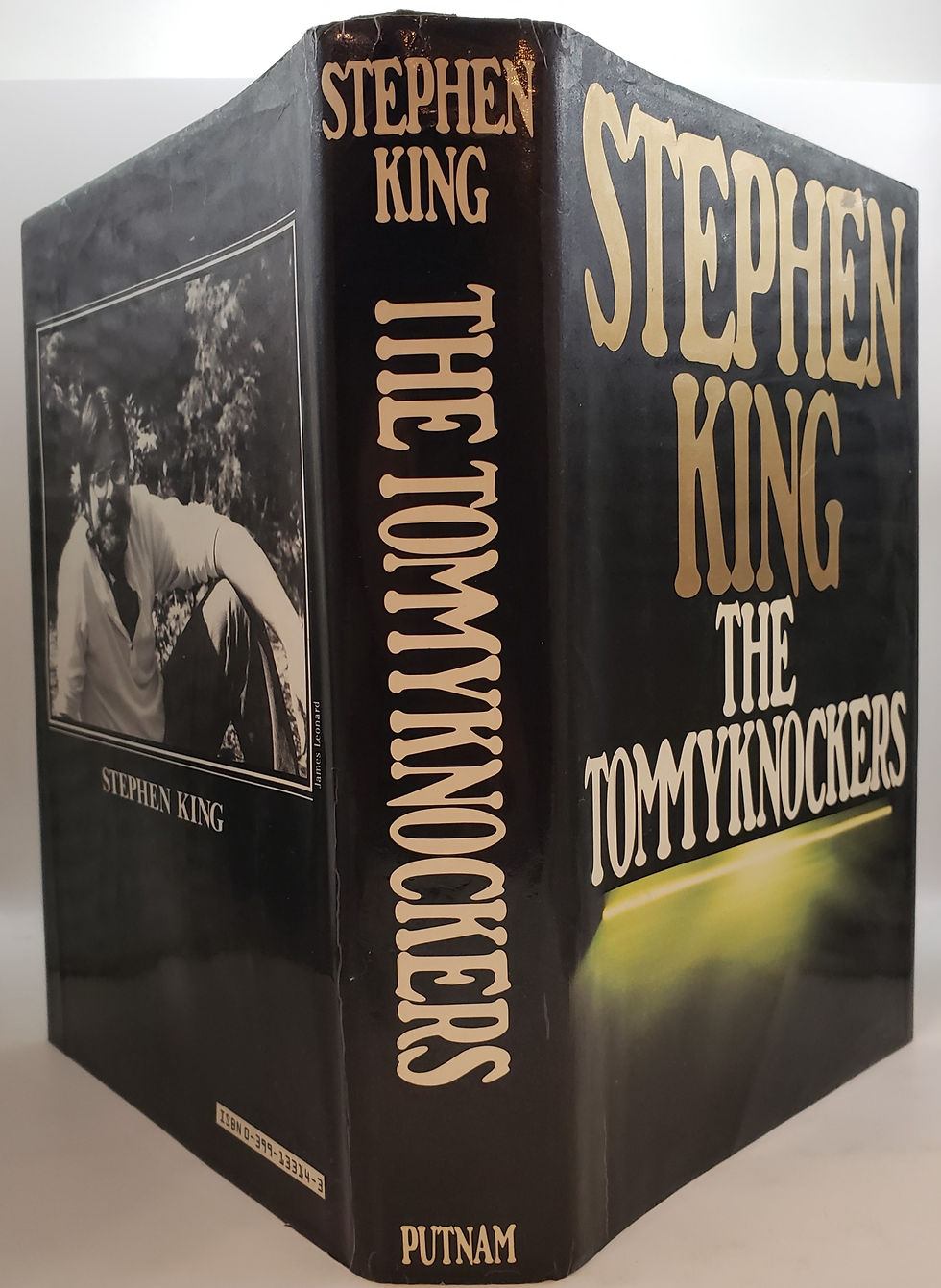 Thumbnail: THE TOMMYKNOCKERS, a scifi novel by Stephen King