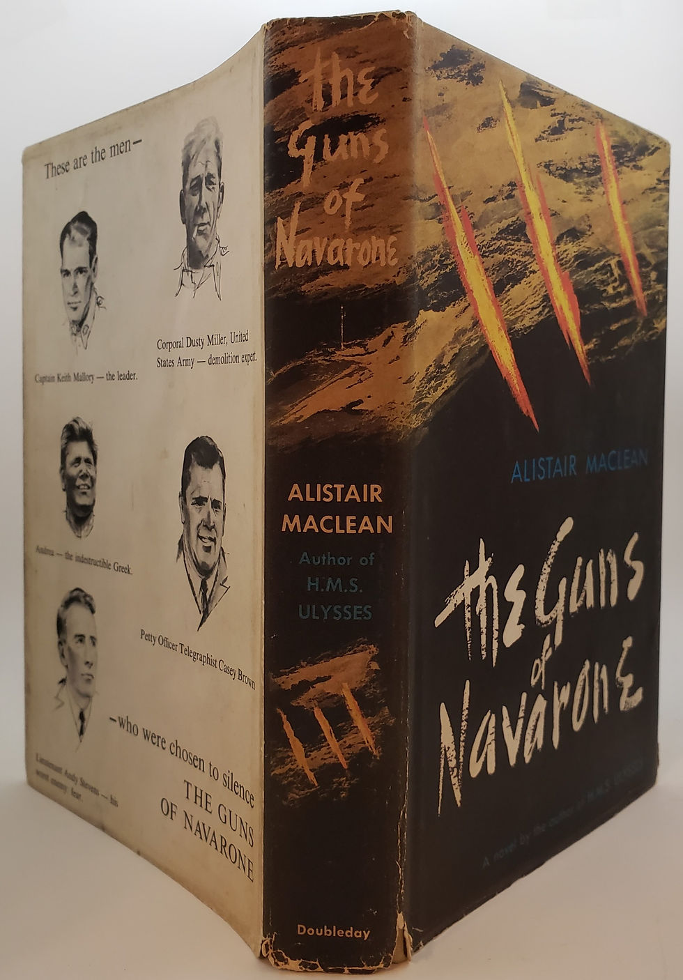 Thumbnail: THE GUNS OF NAVARONE by Alistair MacLean