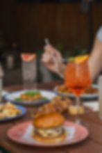 Bar Fino Thick Burger